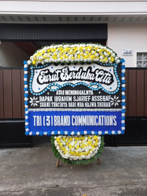 Papan Bunga Duka di Cikiwul